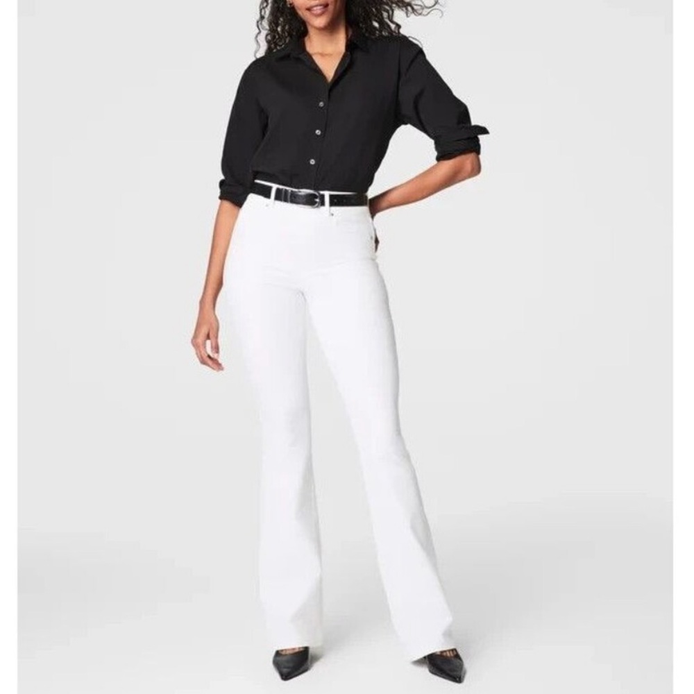 SPANX EveryWear Flare Jeans in White Size 1X